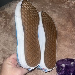 Vans x Where’s Waldo? Slip-On Sneakers Kids Size 13 “Find Steve” Beach Design