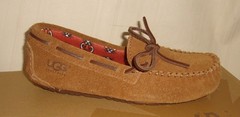 UGG Australia Chestnut Ryder Jungle Suede Moccasin KIDS US Size 13 NEW, No Box