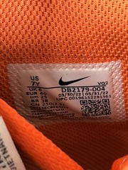 Nike Dunk High „Safety Orange“/Black (DB2179-004) – Youth US7