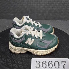 New Balance 2002 Shoes Kids Size 6 Green Gray Running Low Top Sneakers IC2002VI