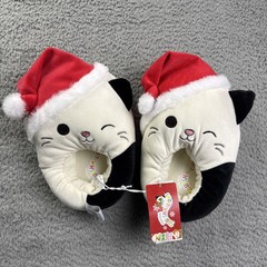 Squishmallows Shoe Kids Size 2/3 White Santa Hat Cat Slippers Holiday Christmas