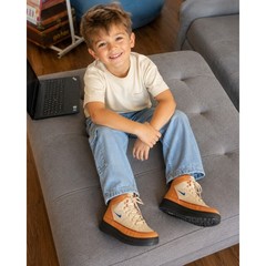 Nike Woodside 2 High Unisex Hiking Boots Brown Lace Up Size 3.5Y