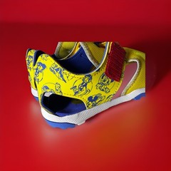 adidas TERREX CAPTAIN TOEY Disney Mickey Mouse Kids Sandals Yellow Blue US 1