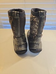 Bogs Camo Waterproof Rubber Boots Kids Sz 1 Hunting Outdoors Insulated Thick