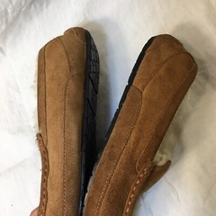 UGG Slippers Size 5 Loafer Lined Moccasin Suede Brown solid 1974