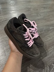 Travis Scott Kids Sz 1.5