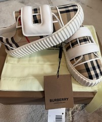 Burberry Unisex Kid’s Single Strap Sneaker Shoes Size EU:30 US:12.5