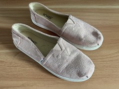 Toms Classics Light Pink Glitter Youth Slip On Casual Canvas Flat Shoes