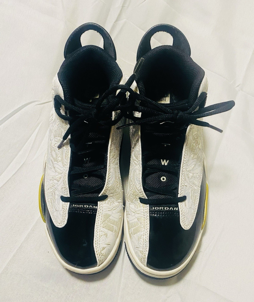 Jordan Dub Zero Black/White/Yellow Mid Top Leather Sneakers Youth 6.5Y