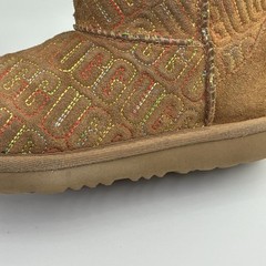 UGG Kids Boot Classic ll Graphic Stitch Chestnut Brown Colorful Logo Size US 2