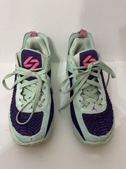 Air Jordan Luka 1 ‘Easter’ Sneakers Size 7Y