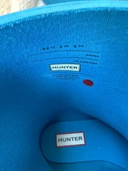 $75 Hunter Kids First Classic Rain Boot Blue & Cherry Print UK2/US3/EU34