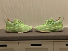 Adidas Kyrie Irving Sour Patch Size 7 Youth