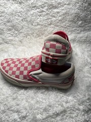 Size 3.5 VANS Classic Slip-On Low Checkerboard Pink