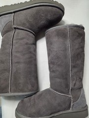 UGG Australia Classic Tall Gray Suede Faux Fur Pull-On Knee High Boots US 2