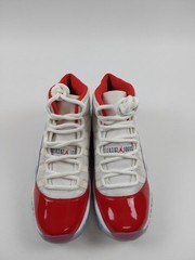 Jordan 11 Retro „Cherry“ Grade School Size 7Y