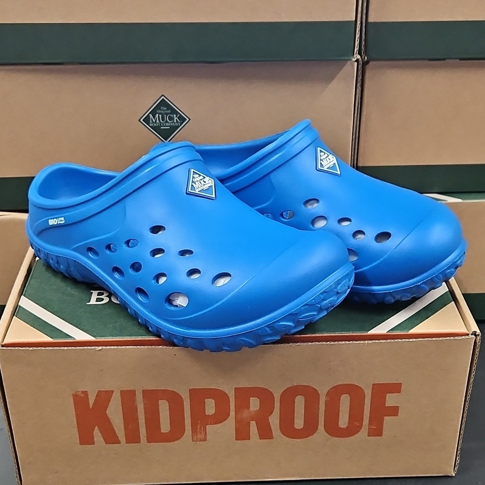 Muck Kidproof Blue Clog Shoes Synthetic Slip On Unisex Kids US 9M MMLCK20C