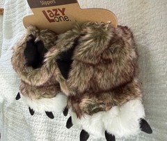NWT Lazy One Bear Paw animal Slippers Kids XS – Size 5-6 childrens cozy