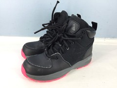 NIKE ACG Black Leather Boots Textile Kids Youth 13 Excellent