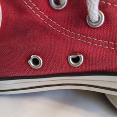 Red Converse Chuck Taylor All Star Size 1 YOUTH