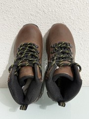 Magellan Argo Brown Leather Waterproof Hiking Boots Shoes Lace-Up Boys Size 13D