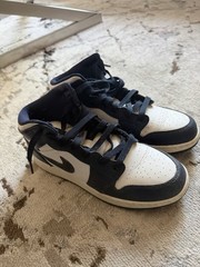 Jordan Air Jordan 1 Mid Top Blue/White Leather Lace-Up Sneaker Kids 6.5Y