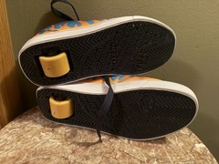 Size 3Y Youth Heelys Pro 20 Print Canvas Skate Wheel Roller Shoes Flames Blue