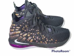 Nike LeBron XVII 17 GS Lakers EP Eggplant Youth Shoes Size 5Y BQ5594-004 EUC