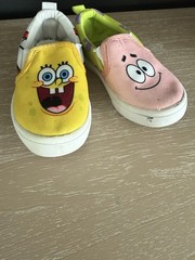 SpongeBob Square Pants and Patrick Star Kids Slip On Shoes Size 8