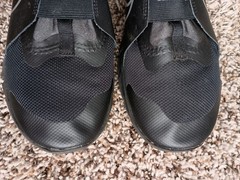 Nike Flex Runner 2 Youth Size 4.5 Y Black Athletic Shoes Sneakers DJ6038-001