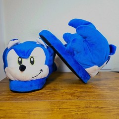 Bioworld Sonic the Hedgehog Plush Slippers Youth XL 4/5 Blue Pre-Owned Used Once