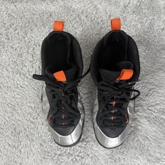 Nike Little Posite One Shoes Youth 5Y Silver Black Orange Foamposite 644792-013