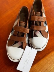 BURBERRY Kids‘ Sneakers, Beige/Brown, Size US3Y