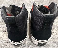 VANS Sk8-Hi Youth Boys 3.5/Girls 5 Black Herringbone Sneakers