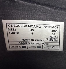 Bogs Neo Classic Mid Camo Winter Boots Youth Size 5 Waterproof Insulated