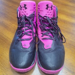 Under Armour Steph Curry Size 7Y Basketball Black and Pink Boys Girls Warriors