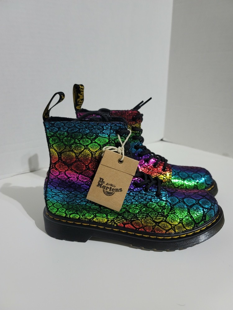 Dr. Martens 1460 Pascal J Black/Rainbow Core Kids Croc Metallic Boots Sz 3 AW004