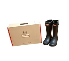 NIB Hunter Original Kids Tall Matte Navy Boots (3B/4G)