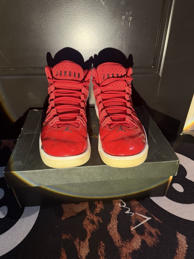 Jordan Max Aura High Top Leather Basketball Sneakers Red Kids US 8 CQ9451-600