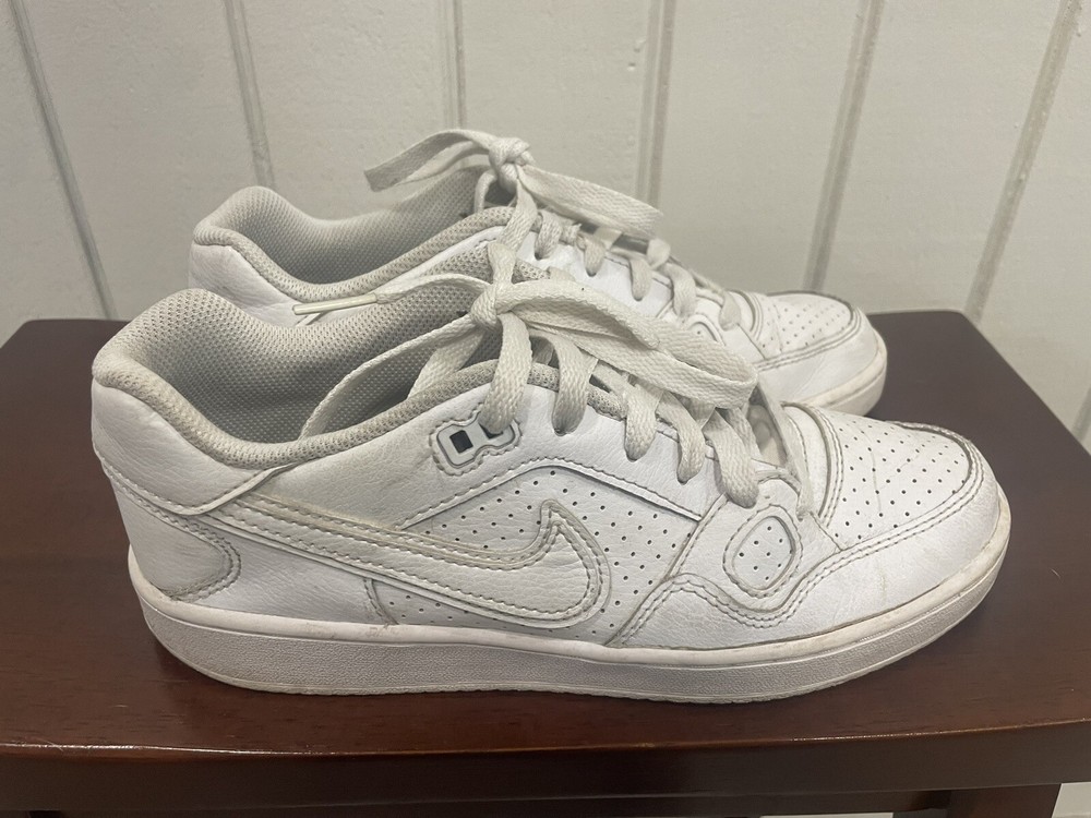 Nike Son of Force Air Force One Triple White 615153-109 Size 6 Youth