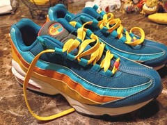 Nike Air Max 95 ‚Flash Crimson Lagoon‘ – Sz 7Y (CJ9989-300)