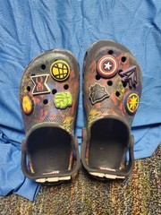 Crocs Marvel Avenger kids size c 12 Jibbitz Included/attached