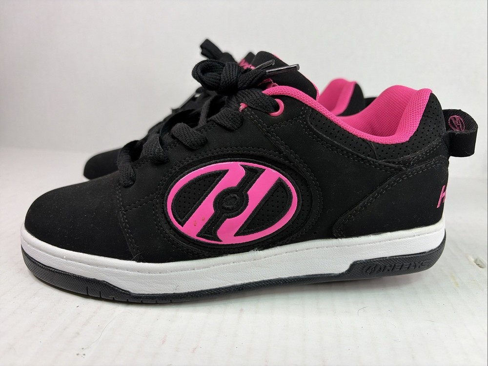 Heelys Voyager HE100714 Black Suede w/Pink Wheel Skate Men’s 7 W’s 8 No Box