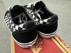 NIB Vans Old Skool – Primary Check Black/White – Juniors Sz 6Y/EU 38