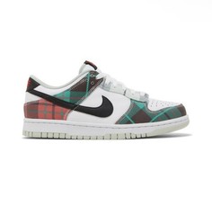 NEW Nike Dunk Low Tartan Plaid Red Green White SB RARE 2023 DV8919-100 Size 5.5