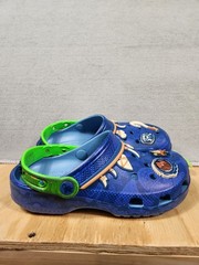 Crocs Disney Moana Maui Classic Clog Kids Blue Slip On Shoes J4