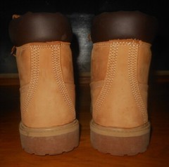 Timberland 6 “ Premium Waterproof boots Kid’s 6 M Insulated 12909 Worn once