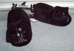 Darth Vadar Disney Star Wars Character Sock Slippers Childs Size L 9-10 NEW WT