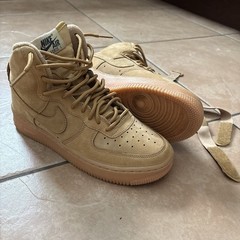 Size 6 (GS) – Nike Air Force 1 LV8 High Flax