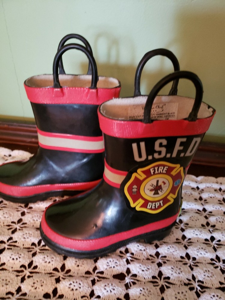 Western Fire Dept. Chief Kids Rubber Rain Boots Pull On Handles Size 6 Rescue